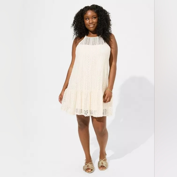 Chic Cream Lace Dress - Picture 4 of 4